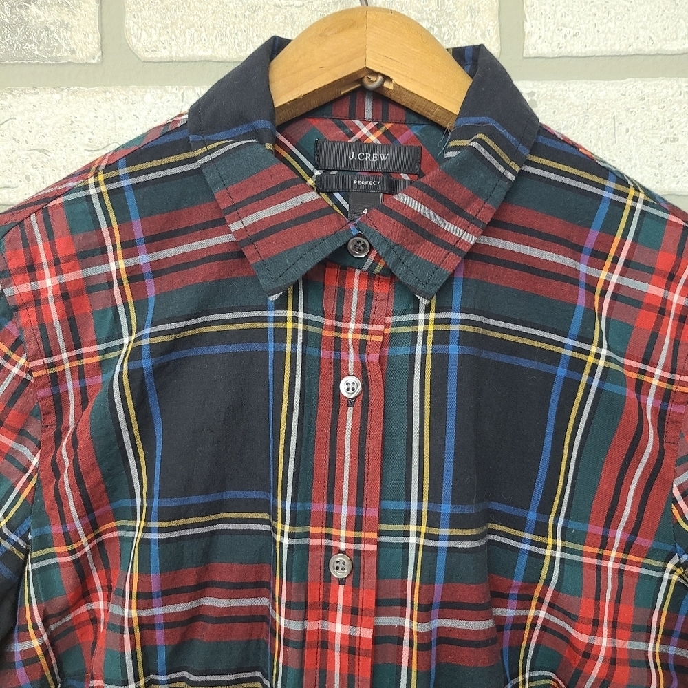J. Crew Perfect Red Green Plaid Long Sleeve Top Size 4 - Picture 2 of 8
